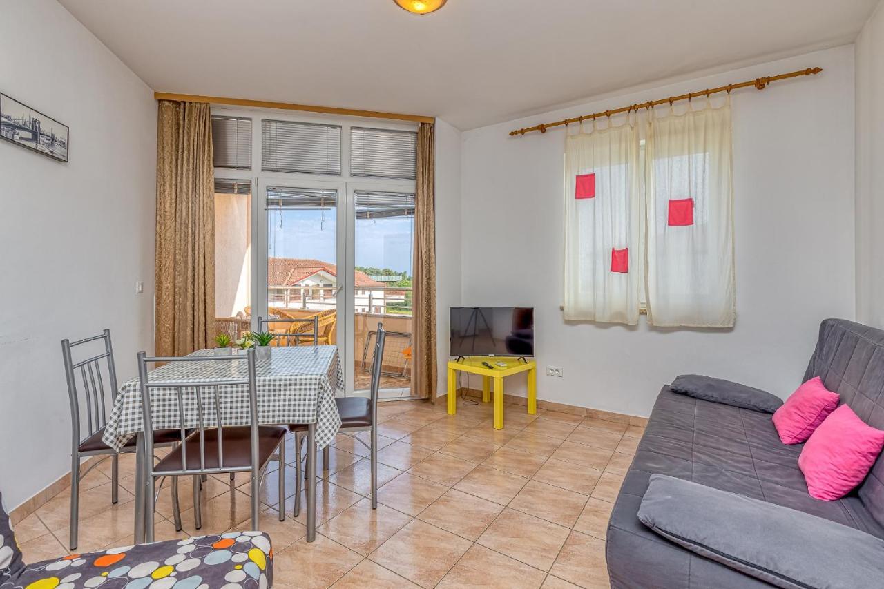 Sunrise Apartments Rovinj Luaran gambar